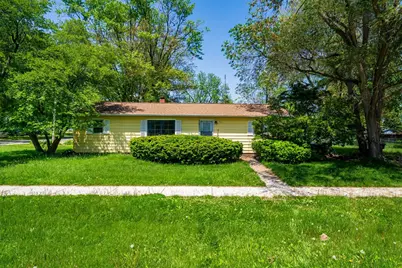 500 E Franklin Street, Hudson, IL 61748 - Photo 1