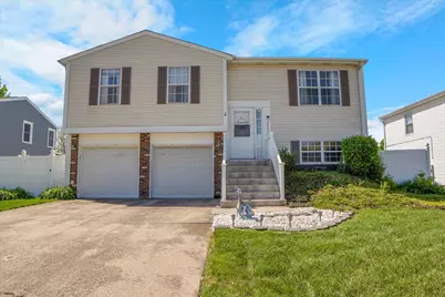 8049 W Norwood Drive, Frankfort, IL 60423 - Photo 1