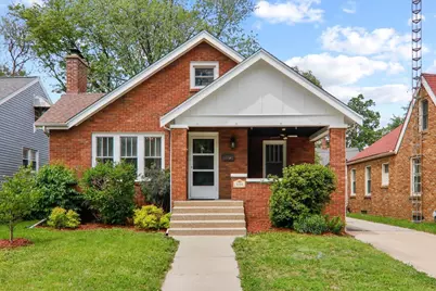 1014 E Washington Street, Bloomington, IL 61701 - Photo 1