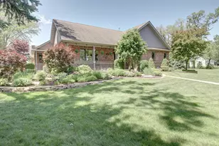 2601 Commonwealth Ave, Joliet, IL 60435 - Photo 1