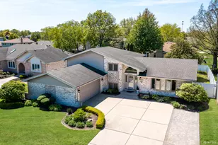 19634 Patricia Ln, Mokena, IL 60448 - Photo 1