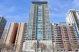 250 E Pearson St, Chicago, IL 60611 - Photo 1