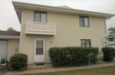 1404 Tonset Lane #1404, Schaumburg, IL 60193 - Photo 1