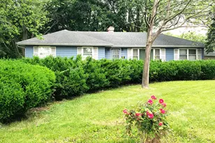 517 S Hebbard St, Joliet, IL 60433 - Photo 1