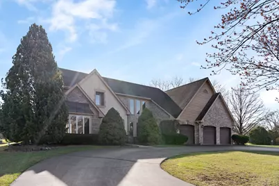 700 Claire Lane, Prospect Heights, IL 60070 - Photo 1