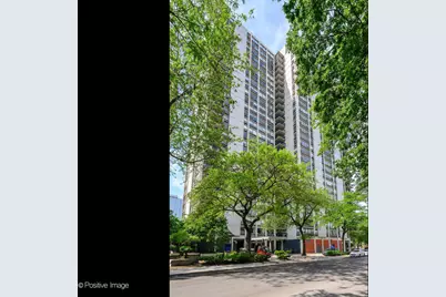 1360 N Sandburg Terrace #1811, Chicago, IL 60610 - Photo 1