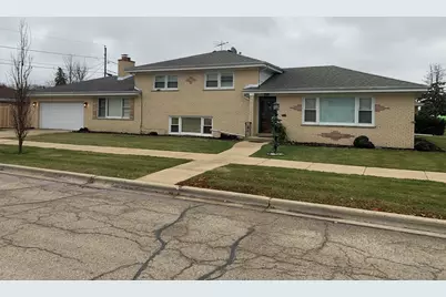 8841 Oleander Avenue, Morton Grove, IL 60053 - Photo 1