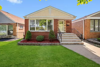 5747 S Mobile Avenue, Chicago, IL 60638 - Photo 1