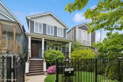 4340 N Lawndale Avenue, Chicago, IL 60618 - Photo 1