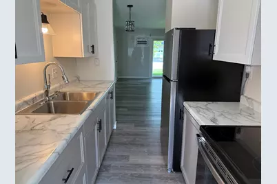 108 S 3rd Avenue #2, Mendota, IL 61342 - Photo 1