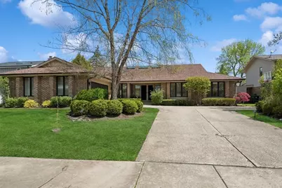 3726 Pebble Beach Road, Northbrook, IL 60062 - Photo 1
