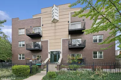 2217 N Oakley Avenue #1N, Chicago, IL 60647 - Photo 1