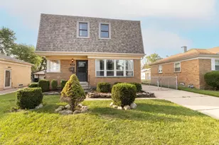 11157 Shaw St, Westchester, IL 60154 - Photo 1