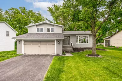 936 N Ashbury Avenue, Bolingbrook, IL 60440 - Photo 1