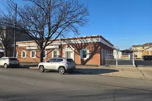4242 N Cicero Ave, Chicago, IL 60641 - Photo 1