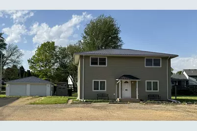106 W Main Street, Monroe Center, IL 61052 - Photo 1