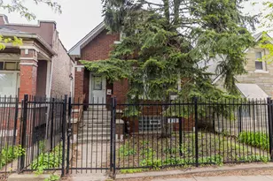 831 N Harding Ave, Chicago, IL 60651 - Photo 1