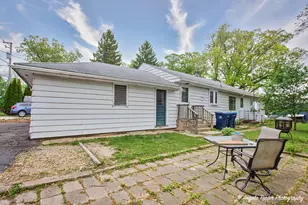 28069 N Lake Dr, Wauconda, IL 60084 - Photo 1