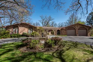 511 Deerpath Dr, Winthrop Harbor, IL 60096 - Photo 1