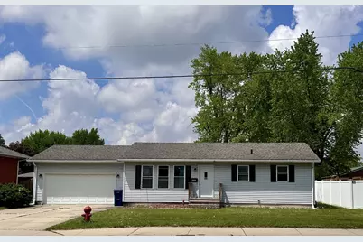2293 Saint Vincent's Avenue, Lasalle, IL 61301 - Photo 1