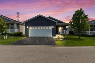 1405 Scenic View Ln, Grayslake, IL 60030 - Photo 1