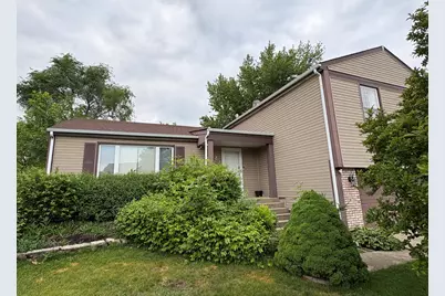 2116 Parkville Road, Schaumburg, IL 60194 - Photo 1