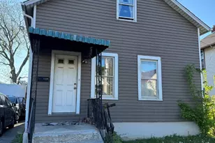 446 S Jackson St, Waukegan, IL 60085 - Photo 1