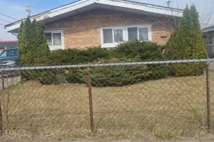 237 W 154th Pl, Harvey, IL 60426 - Photo 1