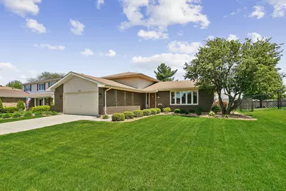 17719 Oakwood Drive, Tinley Park, IL 60487 - Photo 1