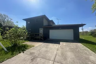 112 Minton St, Joliet, IL 60436 - Photo 1