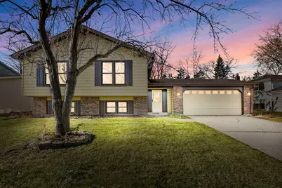 7S580 Lynn Drive, Naperville, IL 60540 - Photo 1