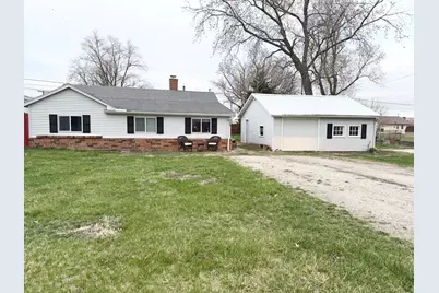 303 Orr Avenue, Pekin, IL 61554 - Photo 1