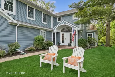 11 Longmeadow Road, Winnetka, IL 60093 - Photo 1