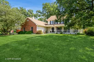 1945 Fays Ln, Sugar Grove, IL 60554 - Photo 1