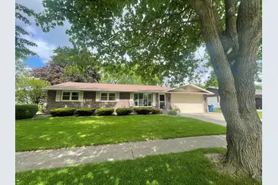 809 Stonewall Drive, Bourbonnais, IL 60914 - Photo 1