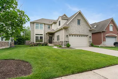 2028 Maple Avenue, Northbrook, IL 60062 - Photo 1