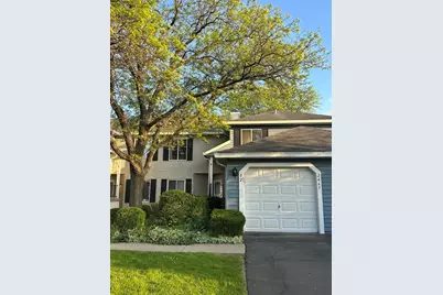 2467 Brunswick Circle #B2, Woodridge, IL 60517 - Photo 1