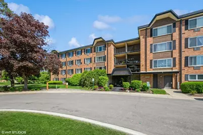 1116 S New Wilke Road #107, Arlington Heights, IL 60005 - Photo 1
