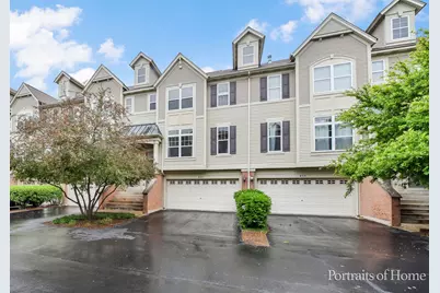 435 N Commerce Street, Aurora, IL 60504 - Photo 1