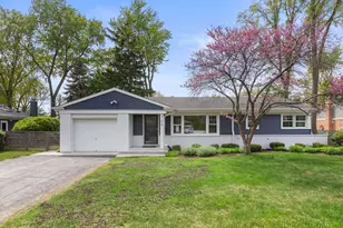 1416 Sunset Ridge Rd, Glenview, IL 60025 - Photo 1