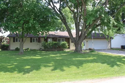 12892 Lawrence Road, Sterling, IL 61081 - Photo 1