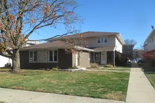 10429 Austin Ave, Oak Lawn, IL 60453 - Photo 1