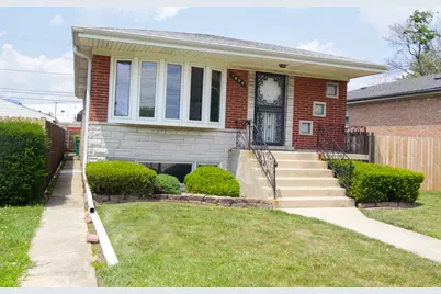 7804 Newland Avenue, Burbank, IL 60459 - Photo 1