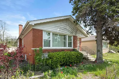 1918 W 108th Place, Chicago, IL 60643 - Photo 1