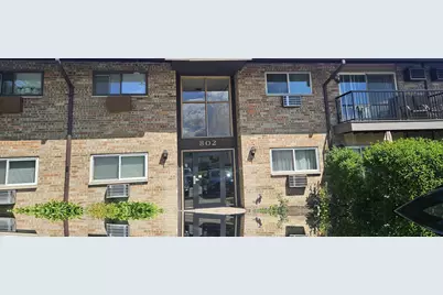 802 E Old Willow Road #2-210, Prospect Heights, IL 60070 - Photo 1