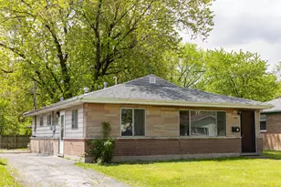 885 163rd St, Calumet City, IL 60409 - Photo 1