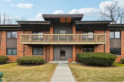 481 Duane Terrace #B2, Glen Ellyn, IL 60137 - Photo 1