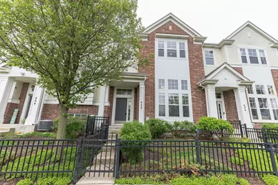 660 Grosvenor Lane, Aurora, IL 60504 - Photo 1