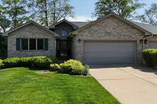 5 Hilgert Ct, Grant Park, IL 60940 - Photo 1