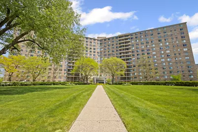 7141 N Kedzie Avenue #111, Chicago, IL 60645 - Photo 1